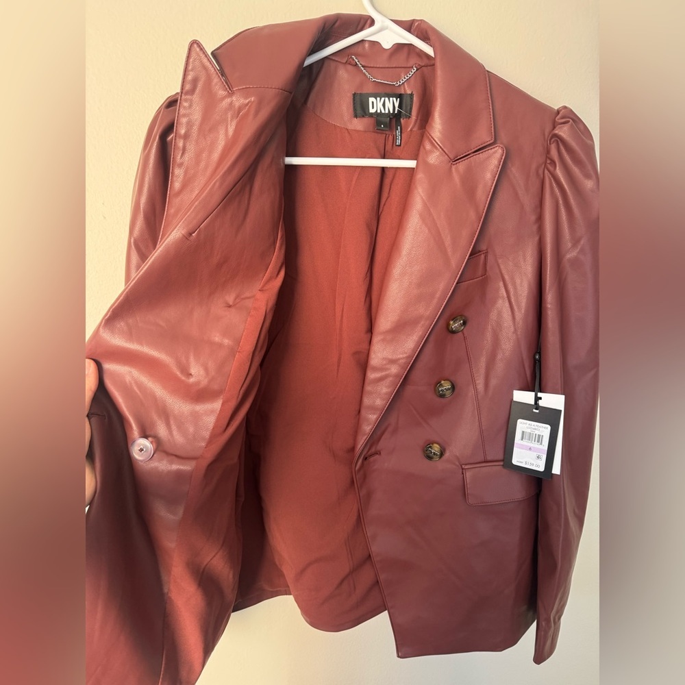 DKNY Jacket Red Faux Leather Size 6 NWT - Picture 5 of 10